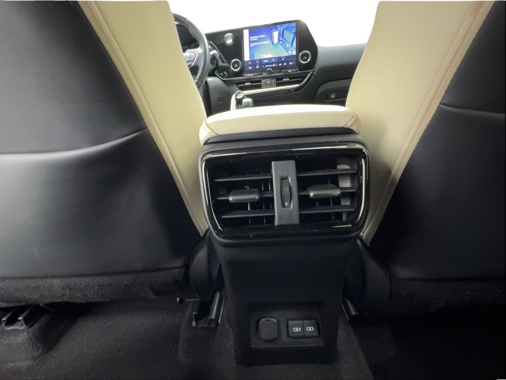 Used 2022 Lexus NX 250 FWD w/ Accessory Package 2 image 39