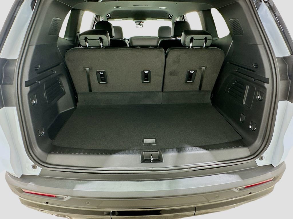 New 2026 GMC Acadia AT4 w/ Luxury Package image 27