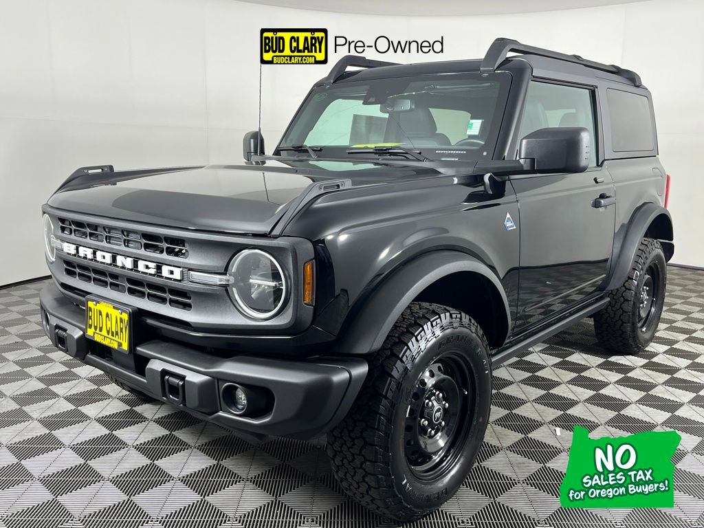 Used 2022 Ford Bronco Black Diamond image 1