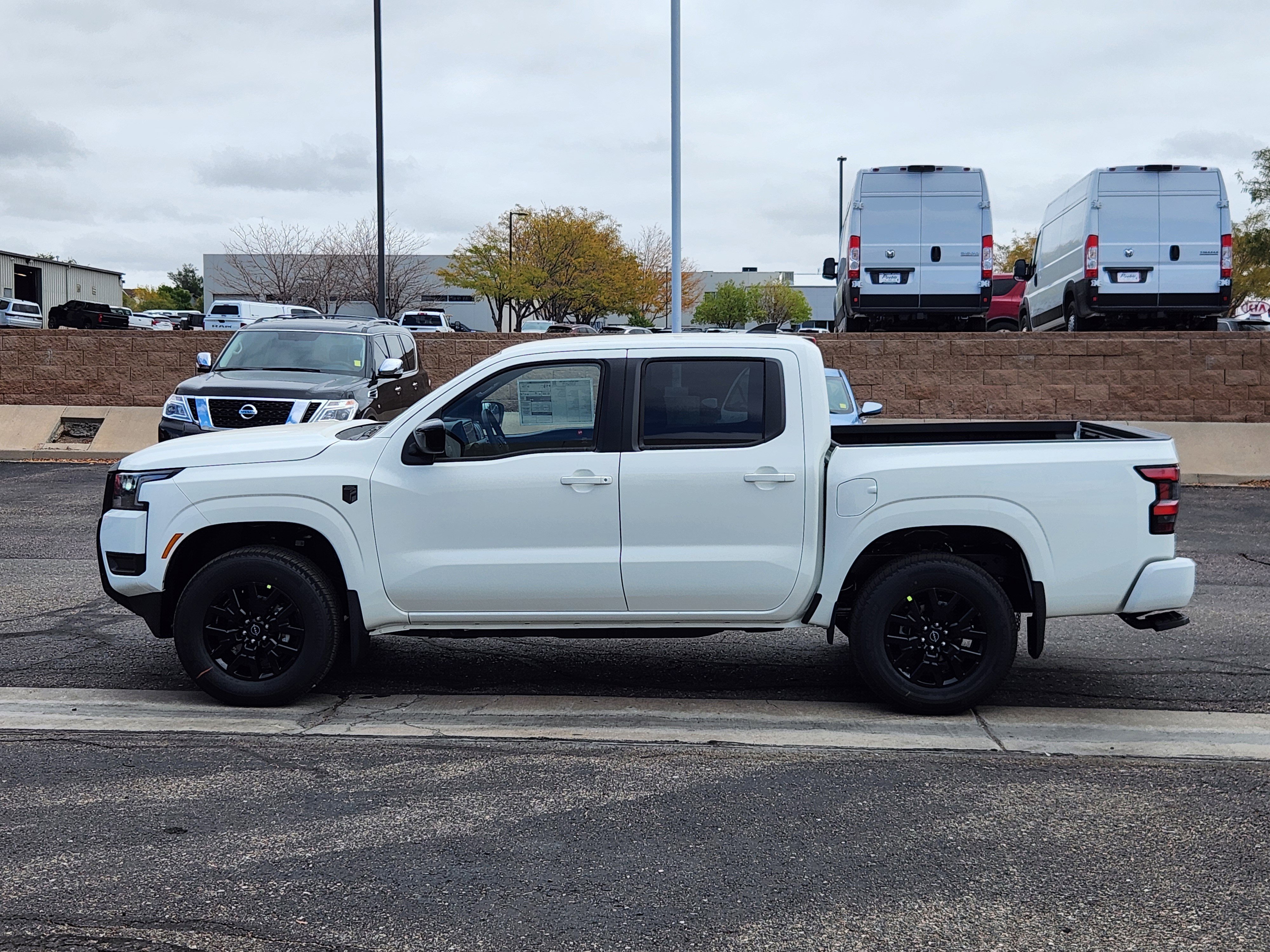 New 2026 Nissan Frontier SV image 2