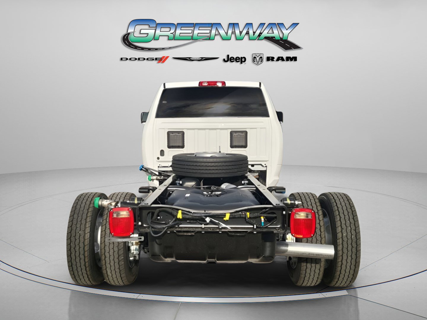 New 2026 RAM 5500 Tradesman w/ Chrome Appearance Group image 2