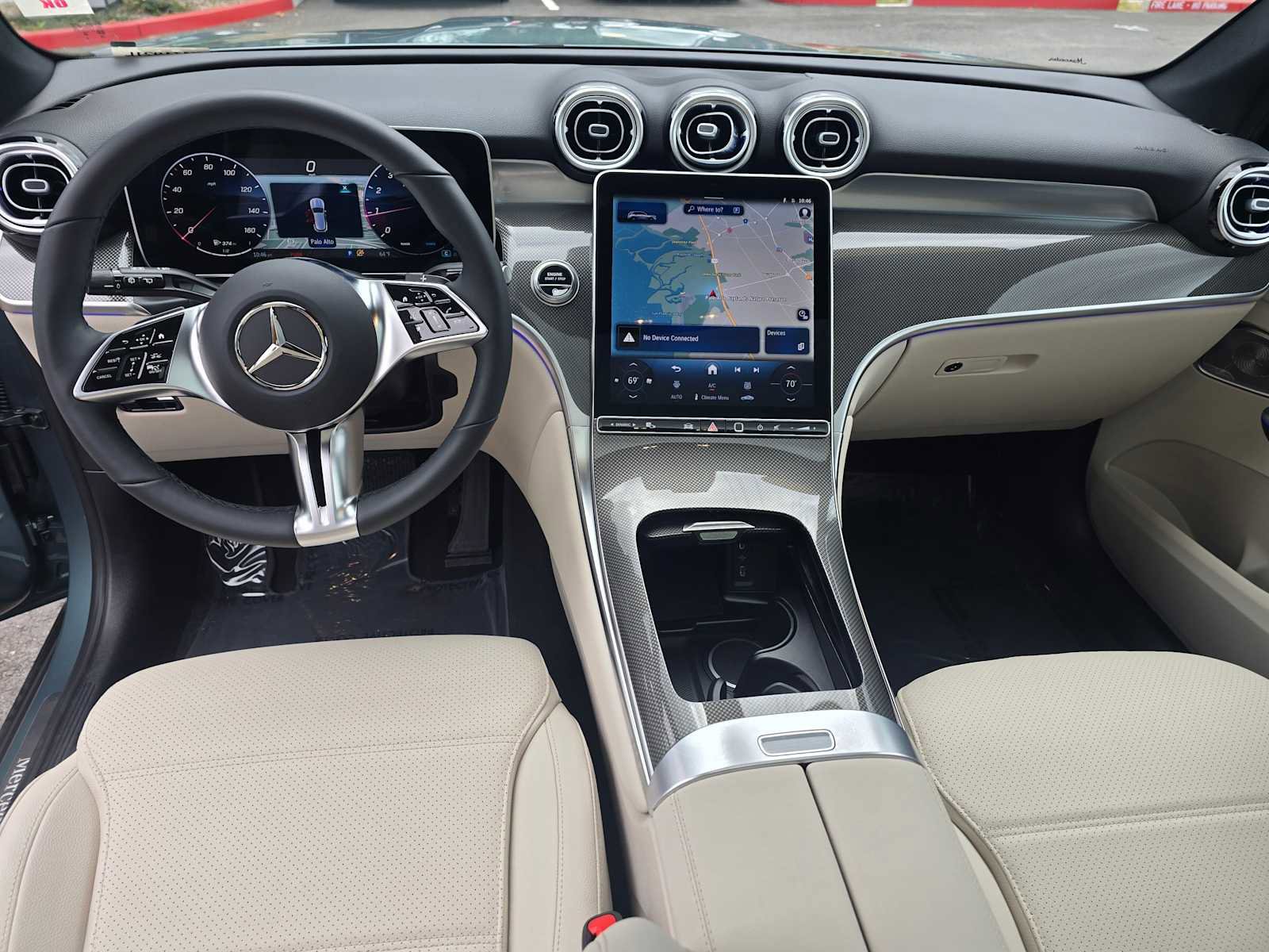 Used 2026 Mercedes-Benz GLC 300 4MATIC image 23