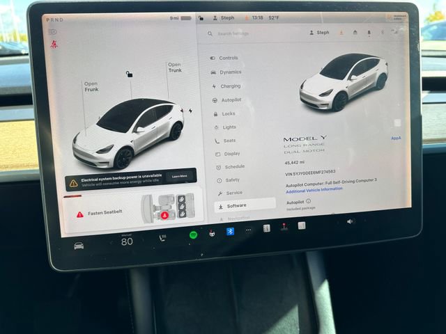 Used 2021 Tesla Model Y Long Range image 25