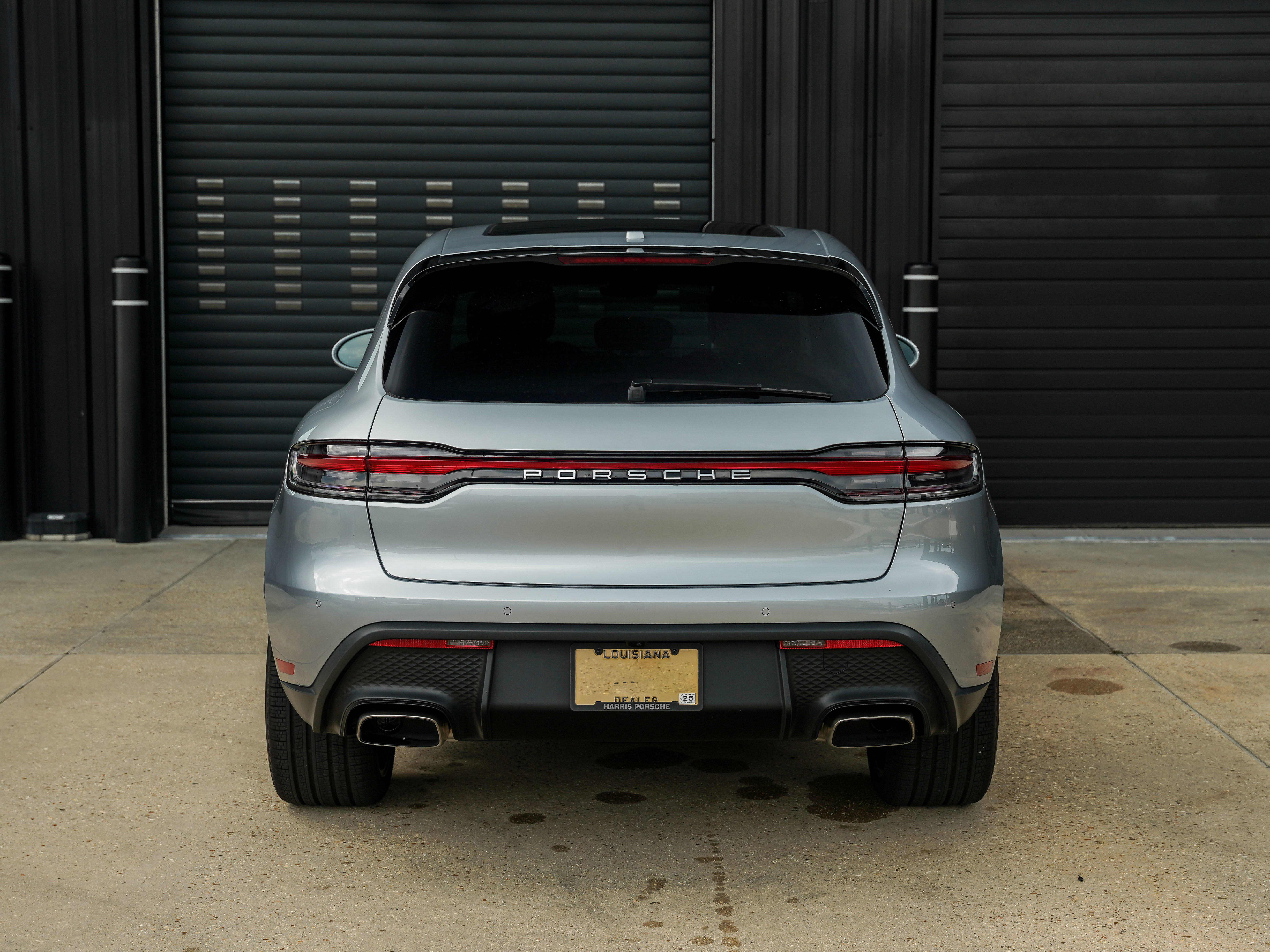 New 2025 Porsche Macan image 9