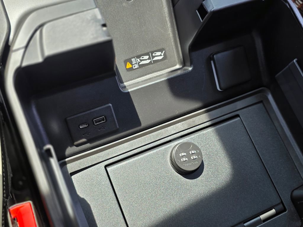 Used 2023 GMC Sierra 1500 Denali Ultimate image 35