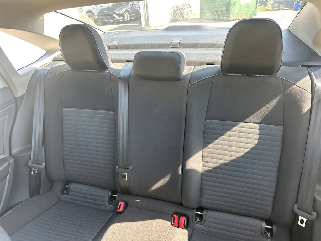 Used 2026 Volkswagen Jetta S FWD image 43