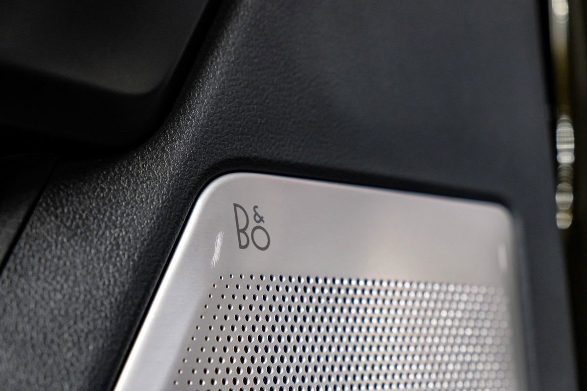 Used 2025 Ford F150 Raptor image 36
