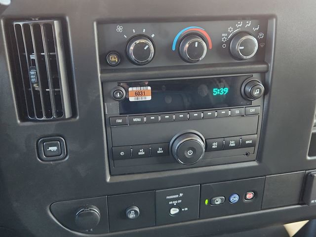 New 2025 Chevrolet Express 3500 w/ Driver Convenience Package image 33