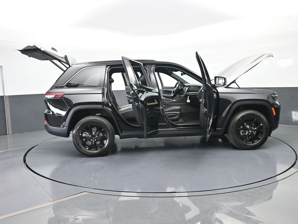 New 2026 Jeep Grand Cherokee Altitude RWD image 66