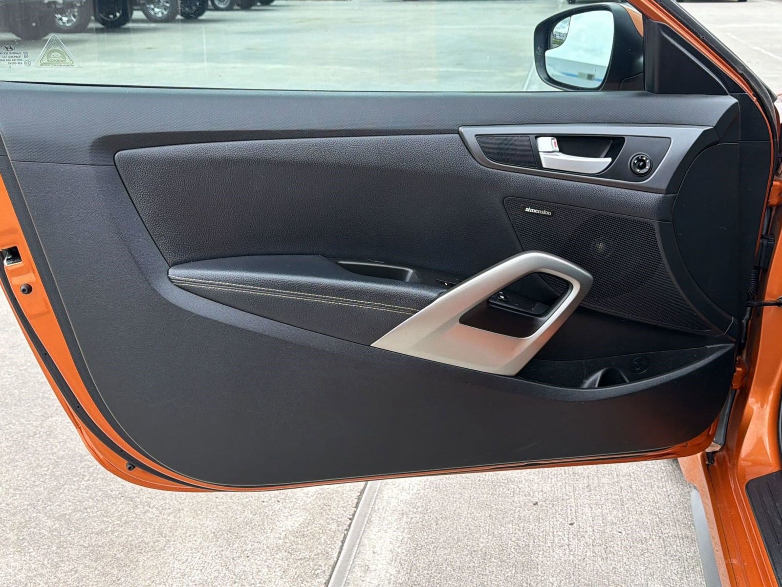 Used 2016 Hyundai Veloster Turbo FWD image 20