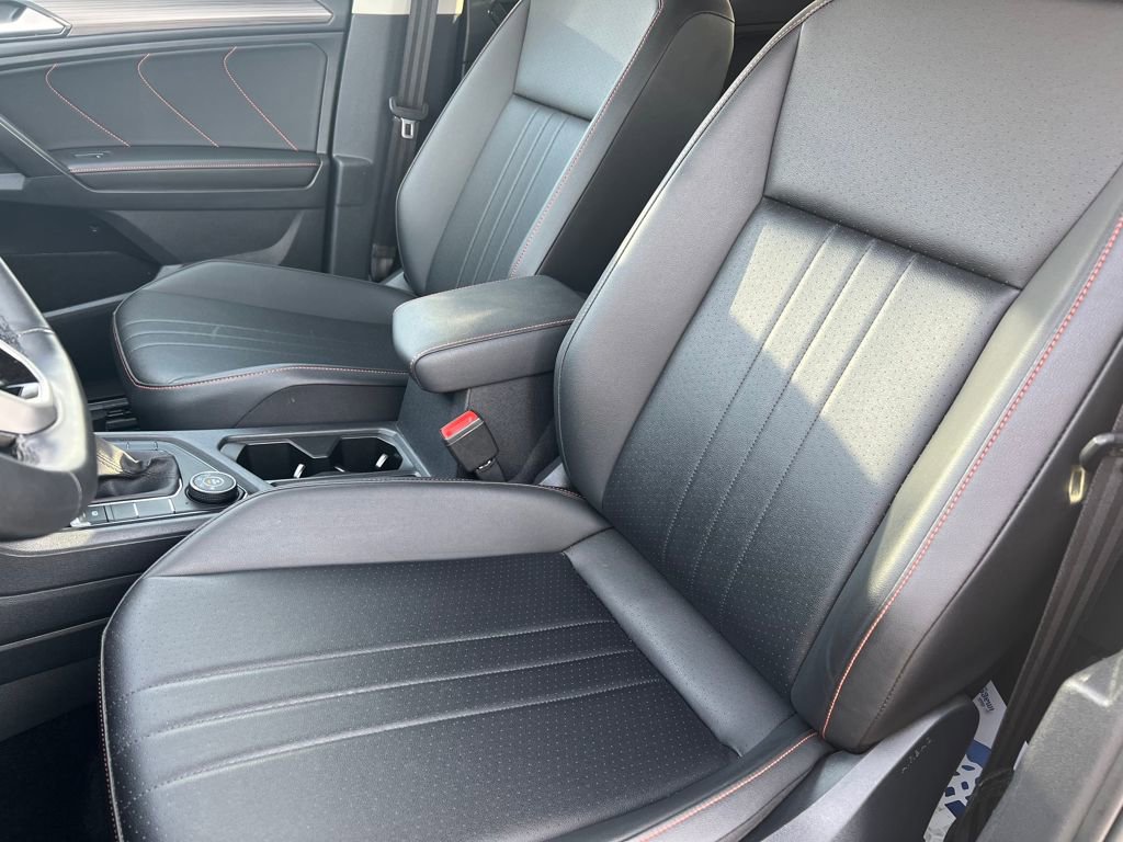 Used 2024 Volkswagen Tiguan Wolfsburg Edition image 10