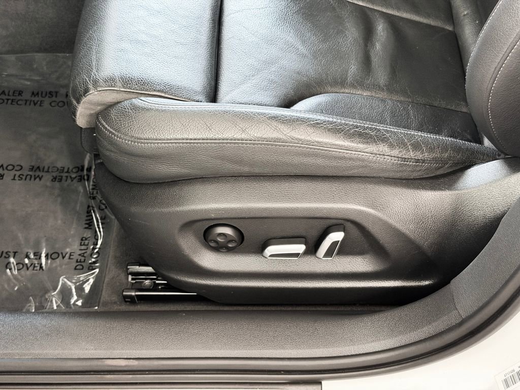 Used 2018 Audi Q3 2.0T Premium Plus w/ Premium Plus Package image 25