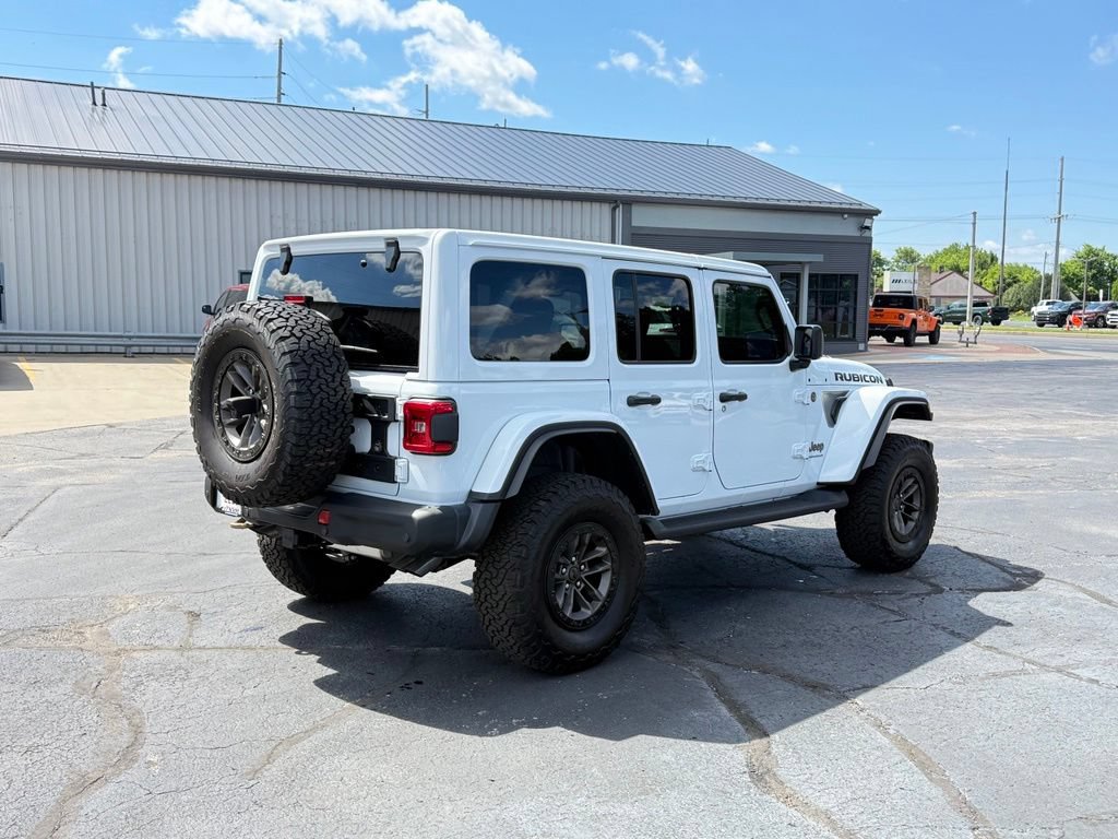 Used 2025 Jeep Wrangler Unlimited Rubicon 392 AWD/4WD image 7