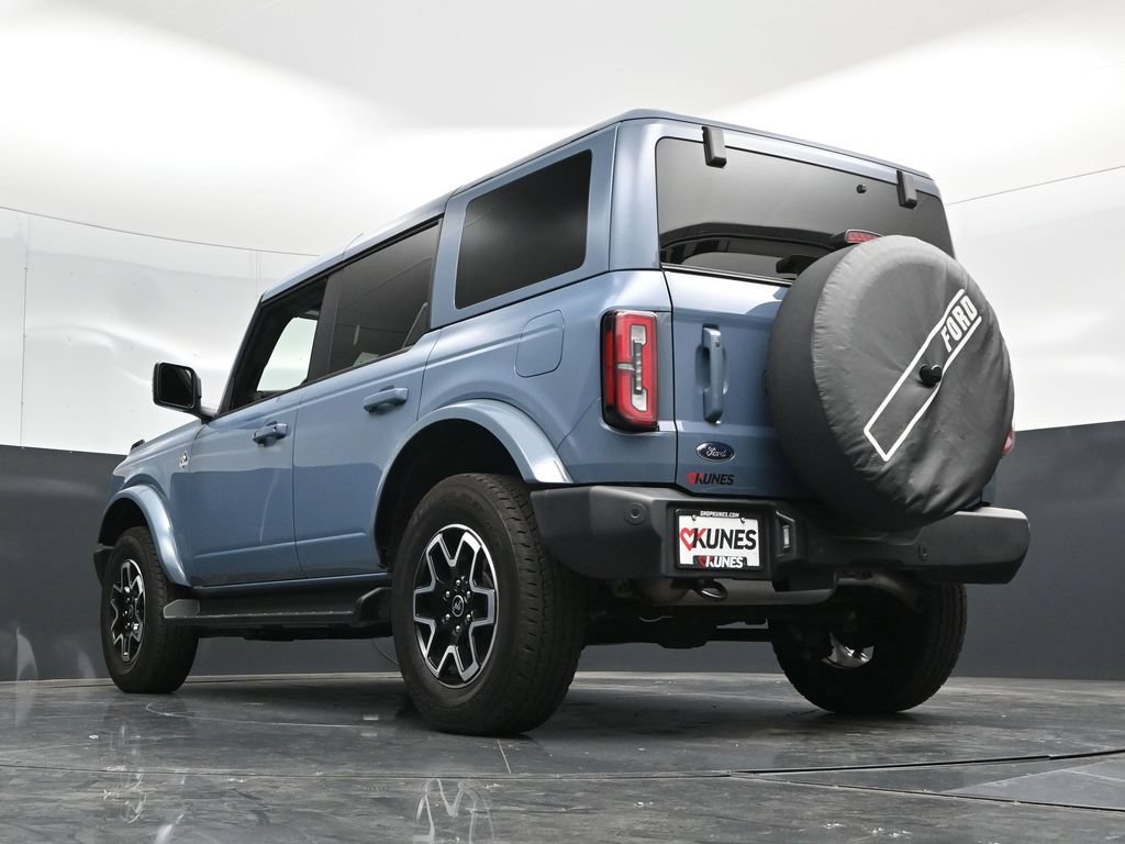Used 2025 Ford Bronco Outer Banks AWD/4WD image 50