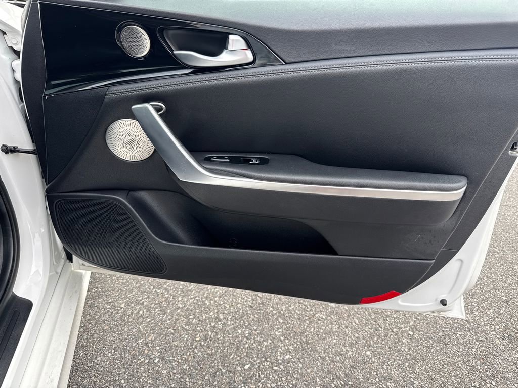 Certified 2020 Kia Stinger GT-Line w/ Sun & Sound Package image 14