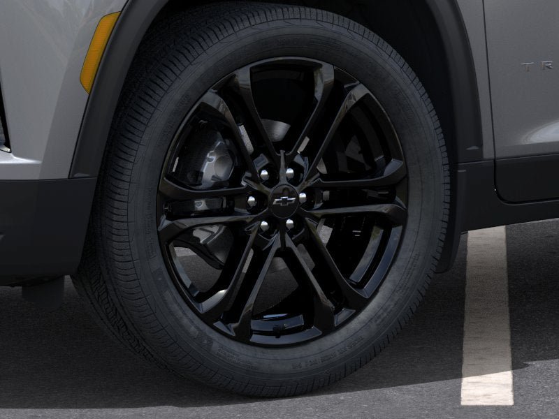 New 2026 Chevrolet Traverse LT w/ LPO, Floor Liner Package AWD/4WD image 9