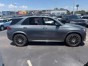 Used 2023 Mercedes-Benz GLE 450 4MATIC image 4