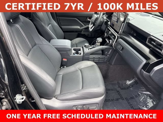 Used 2025 Toyota 4Runner Limited AWD/4WD image 9