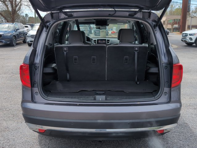 Used 2017 Honda Pilot Touring image 7