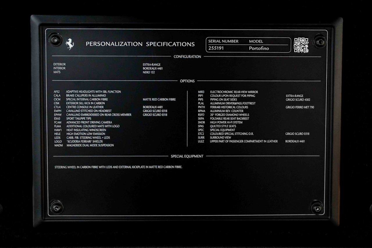 Used 2020 Ferrari Portofino RWD image 3