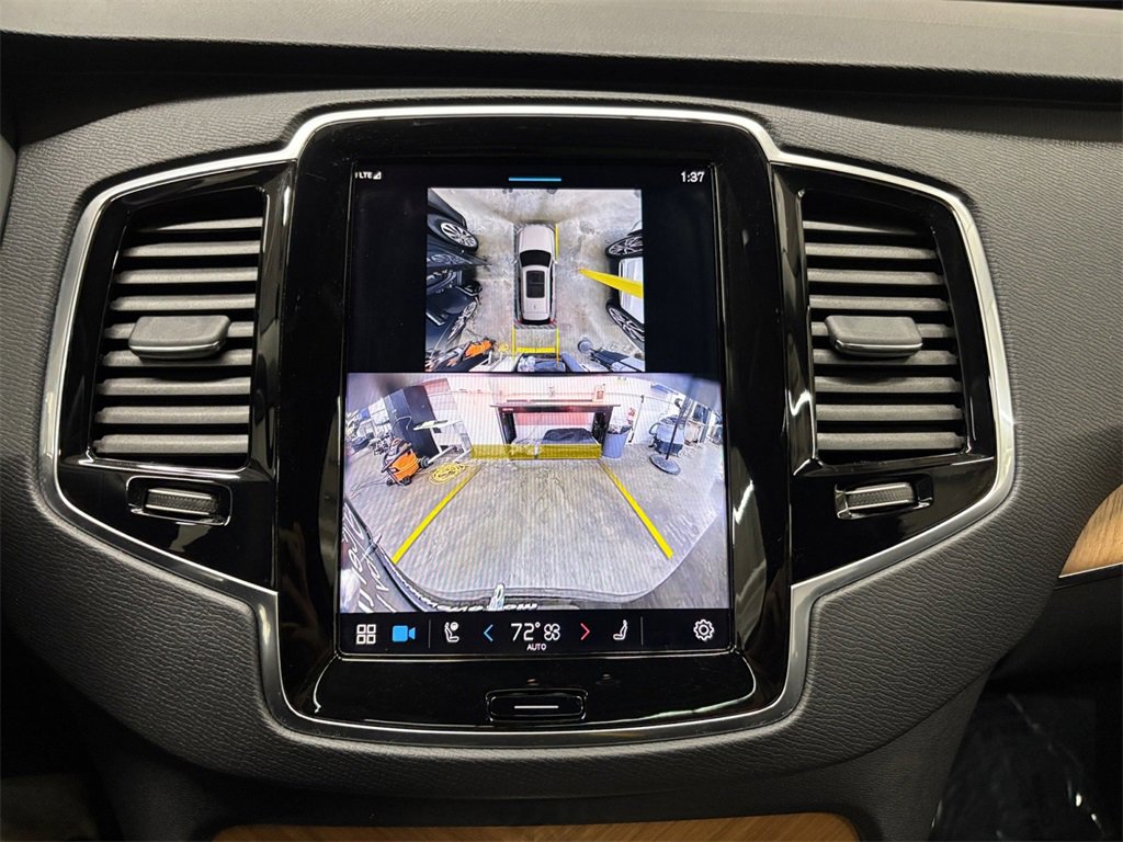 Certified 2025 Volvo XC90 B5 Plus w/ Protection Package Premier image 26