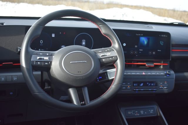 Used 2024 Hyundai Kona N Line image 21