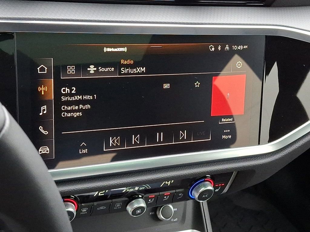 Certified 2025 Audi Q3 2.0T Premium Plus w/ Premium Plus Package image 17