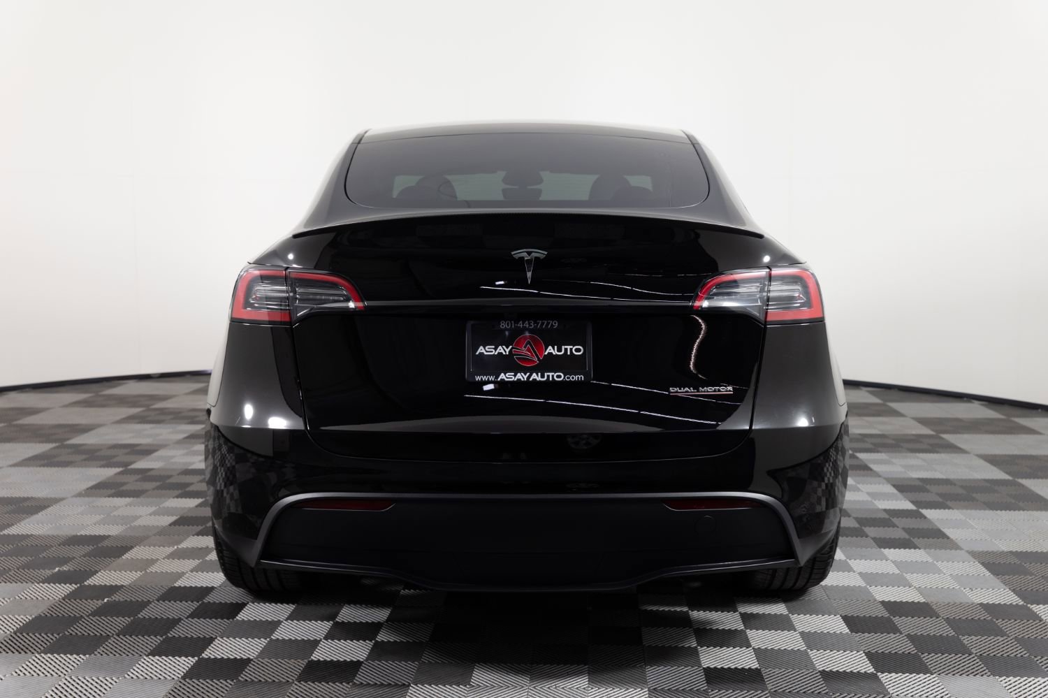 Used 2024 Tesla Model Y Performance AWD/4WD image 6