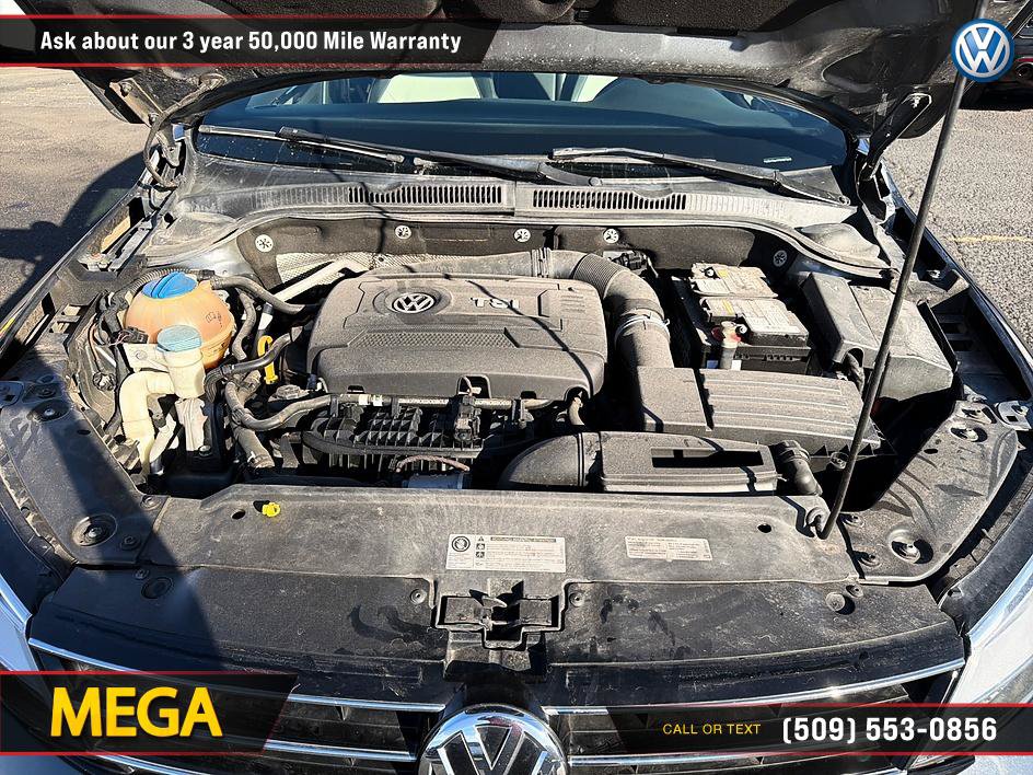 Used 2015 Volkswagen Jetta Sport FWD image 27