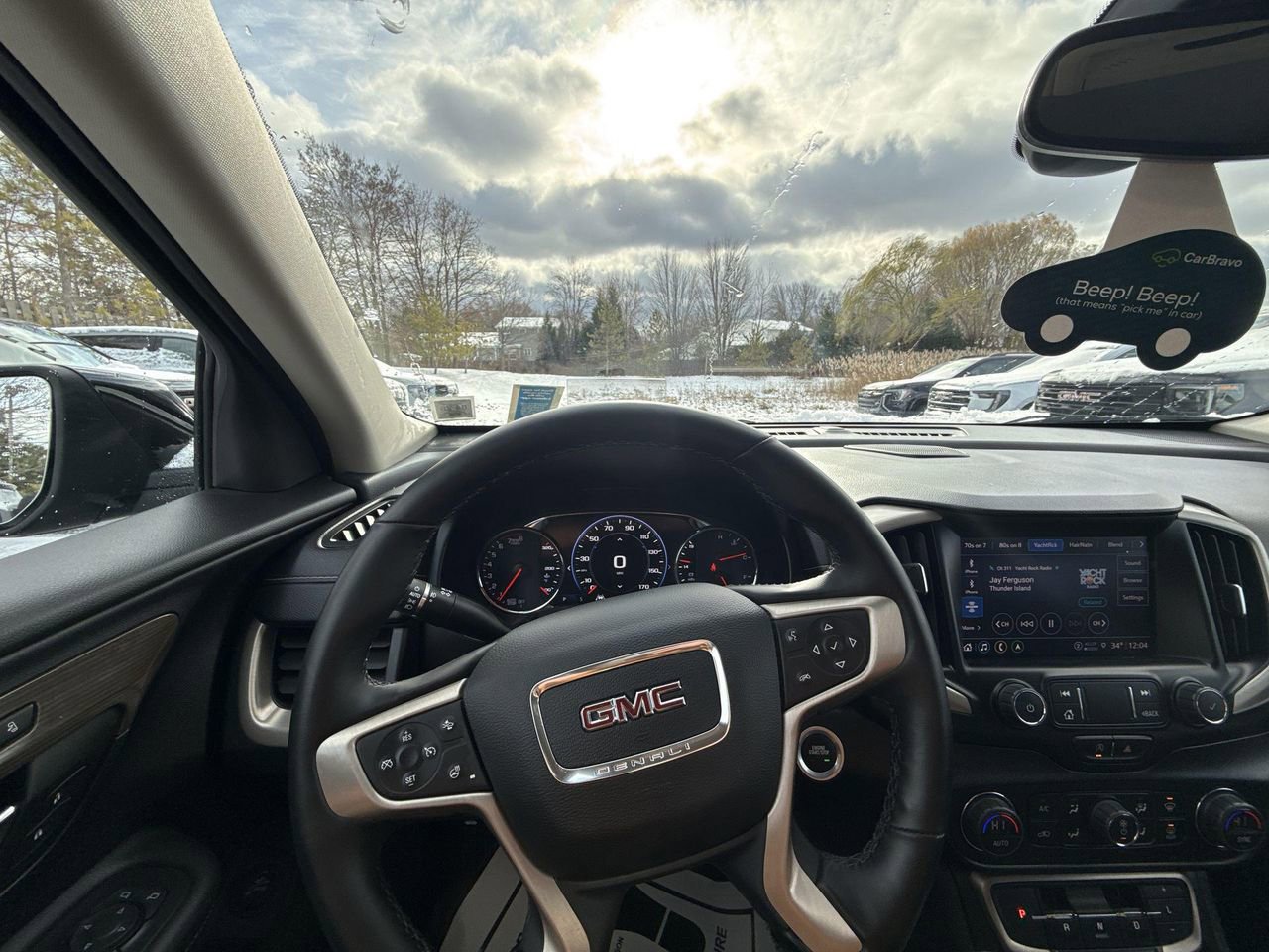 Used 2023 GMC Terrain Denali w/ Denali Premium Package image 17