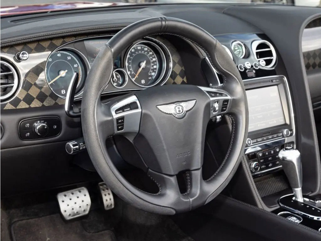 Used 2018 Bentley Continental GT Supersports image 22