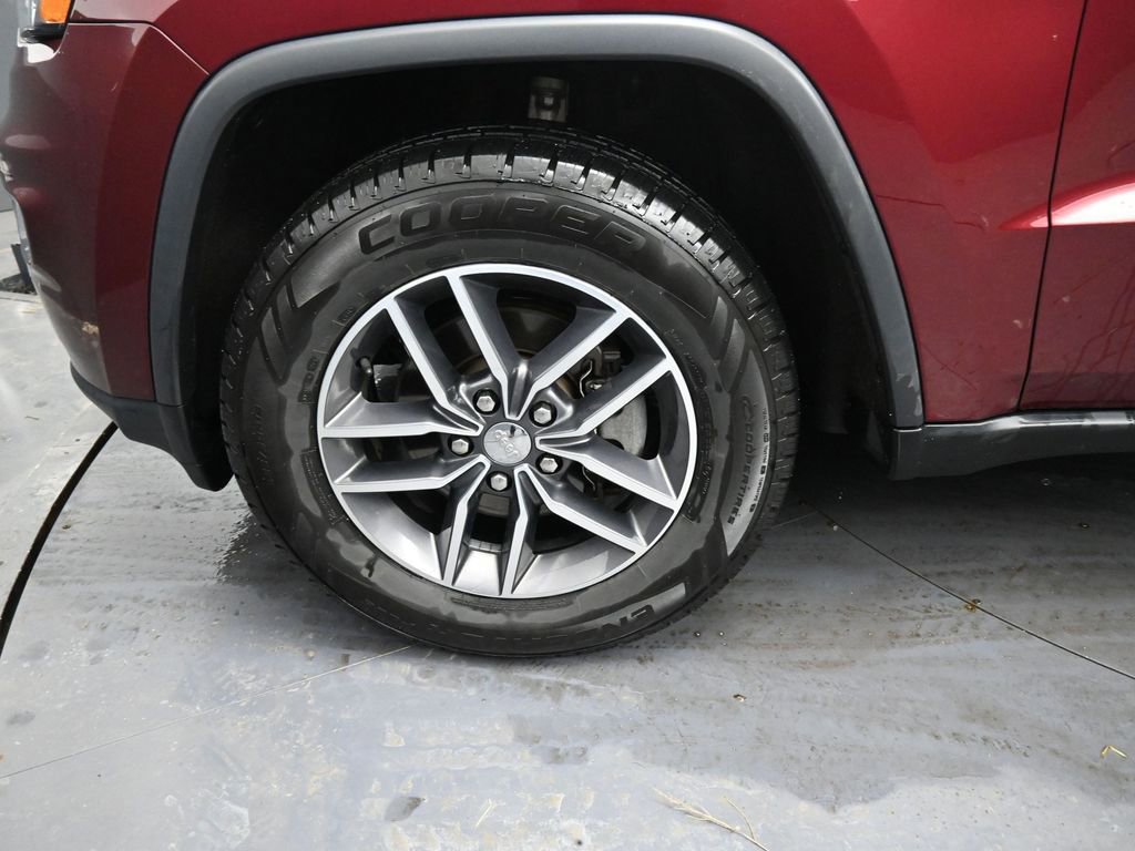 Used 2018 Jeep Grand Cherokee Limited w/ Trailer Tow Group IV image 14