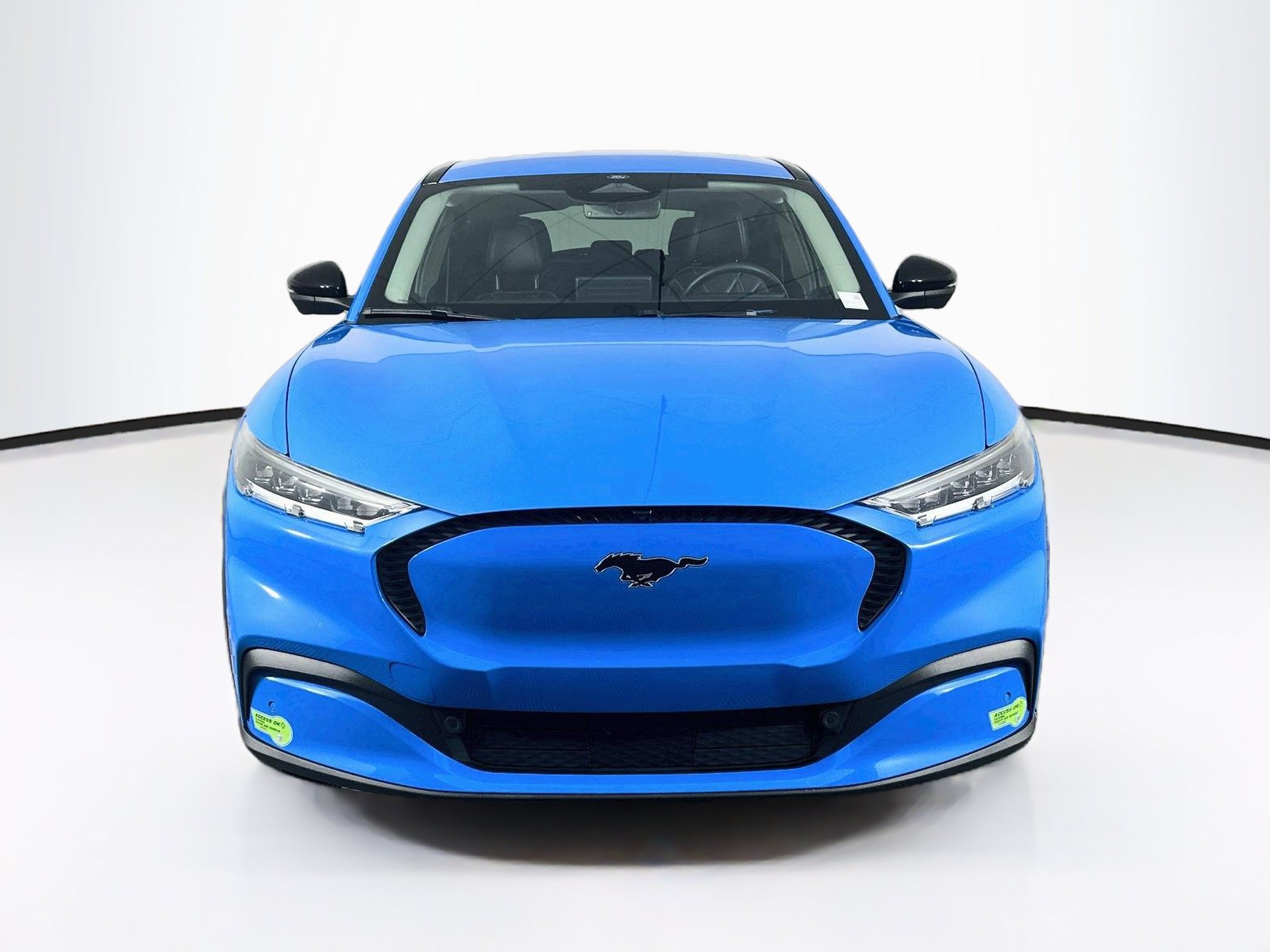 Used 2023 Ford Mustang Mach-E Select RWD image 2