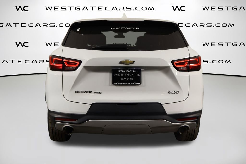 Used 2023 Chevrolet Blazer LT AWD/4WD image 4