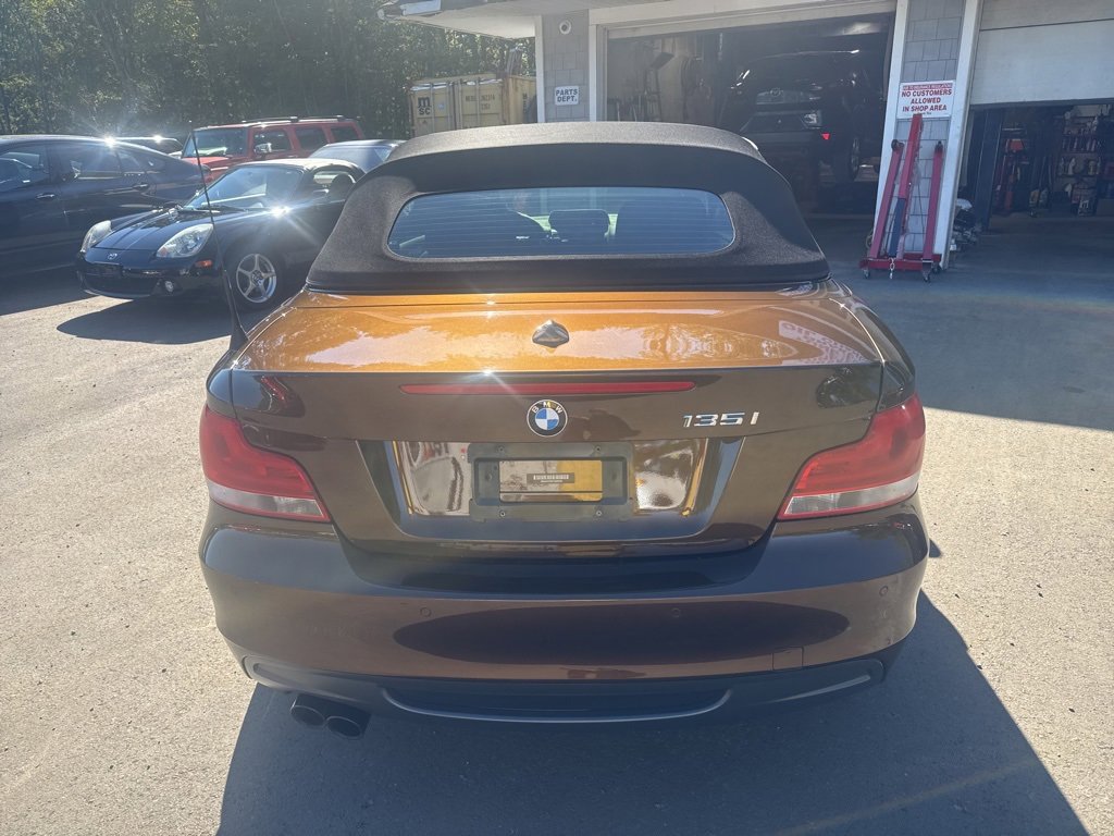 Used 2012 BMW 135i Convertible image 13