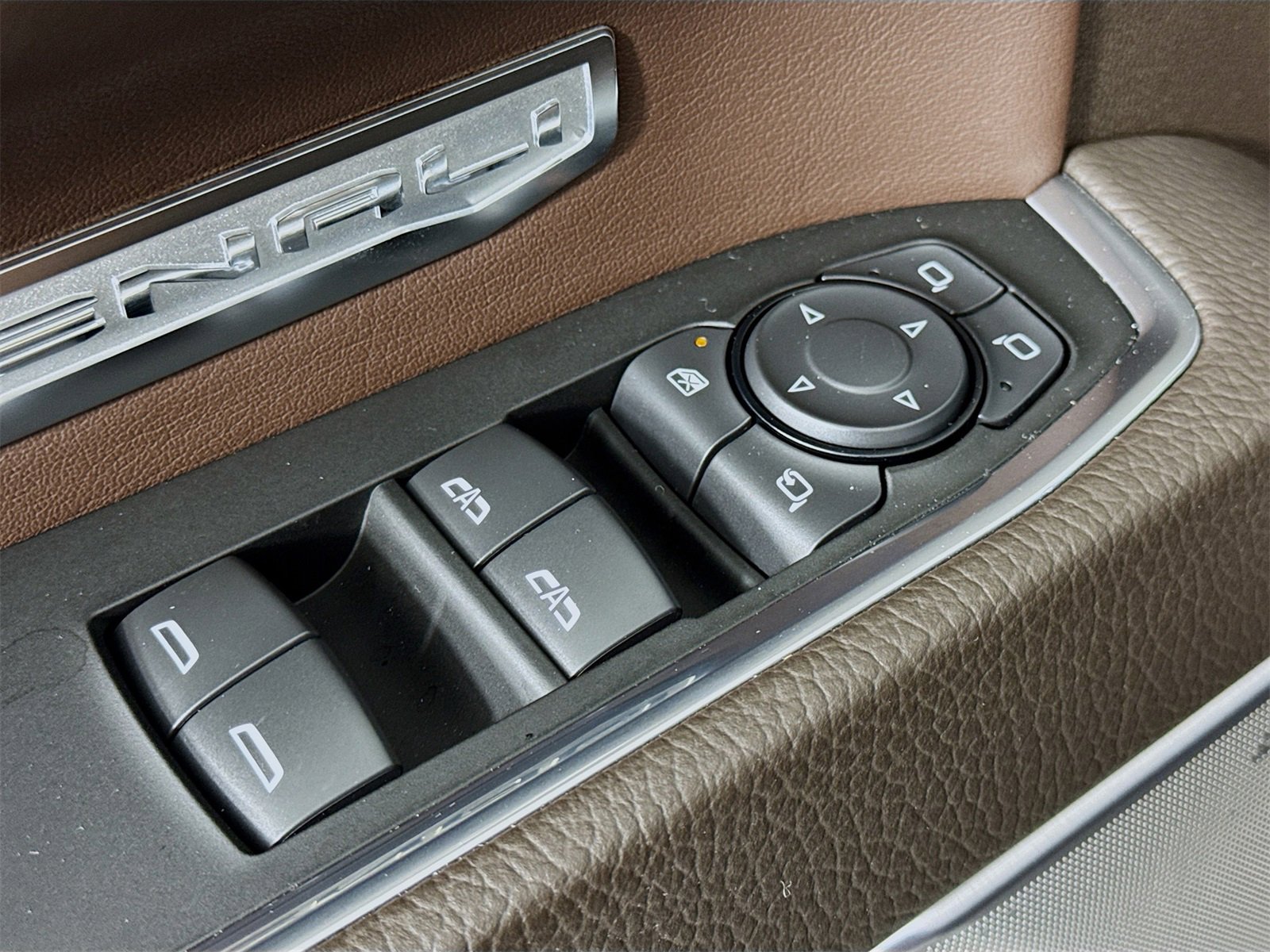 Used 2026 GMC Sierra 1500 Denali w/ Denali Reserve Package image 16