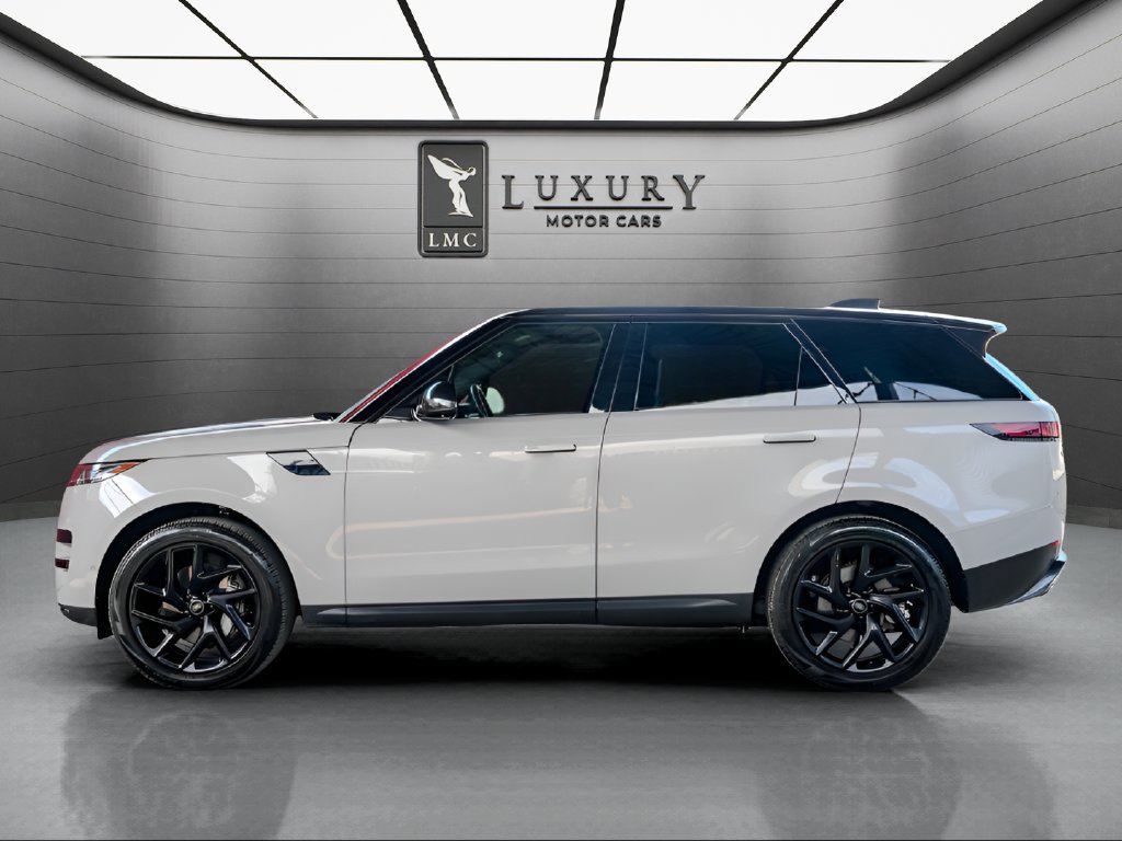 Used 2023 Land Rover Range Rover Sport SE AWD/4WD image 18