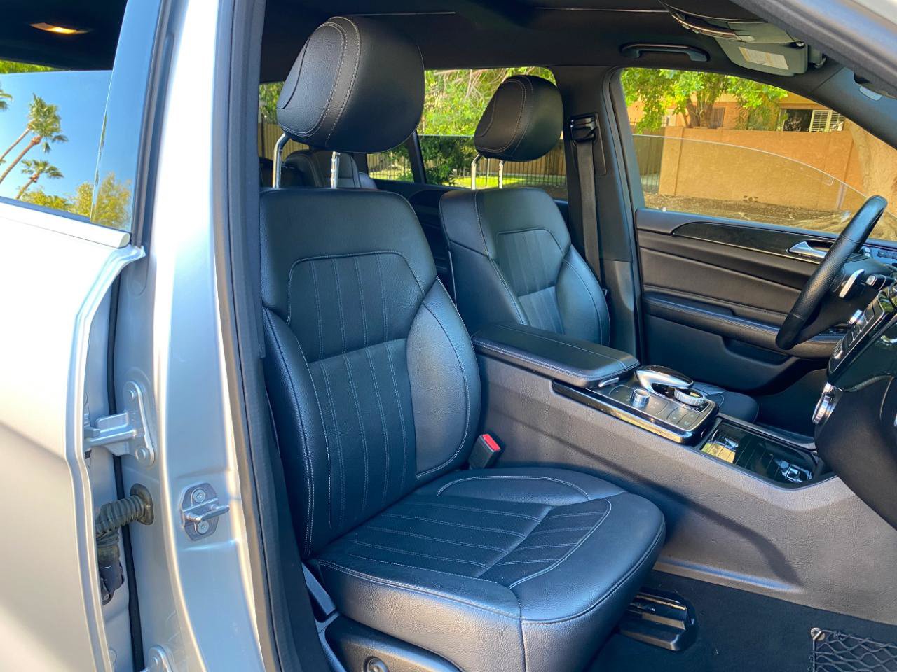 Used 2019 Mercedes-Benz GLS 450 4MATIC image 57
