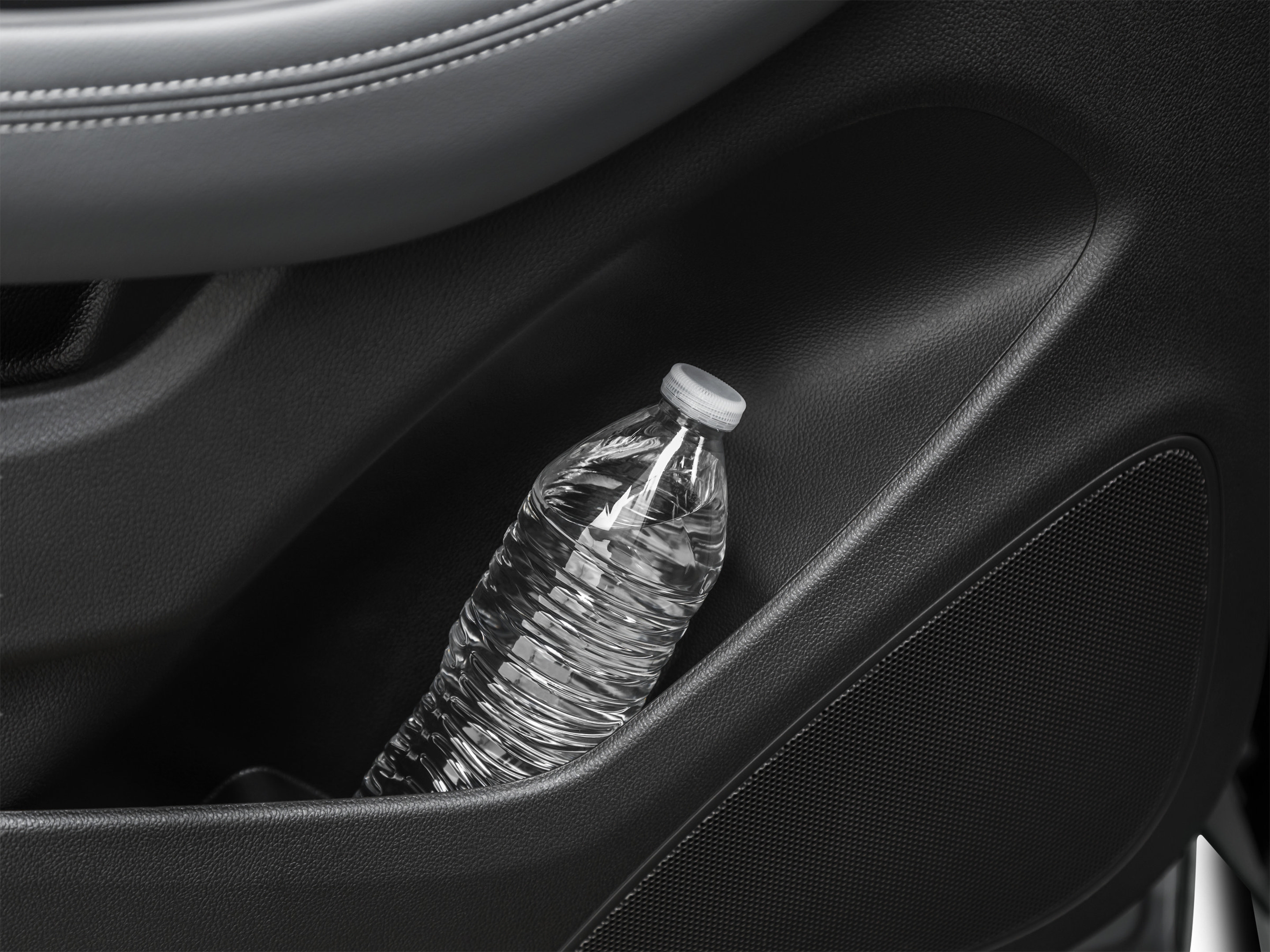 Used 2020 Buick Envision Essence FWD image 42