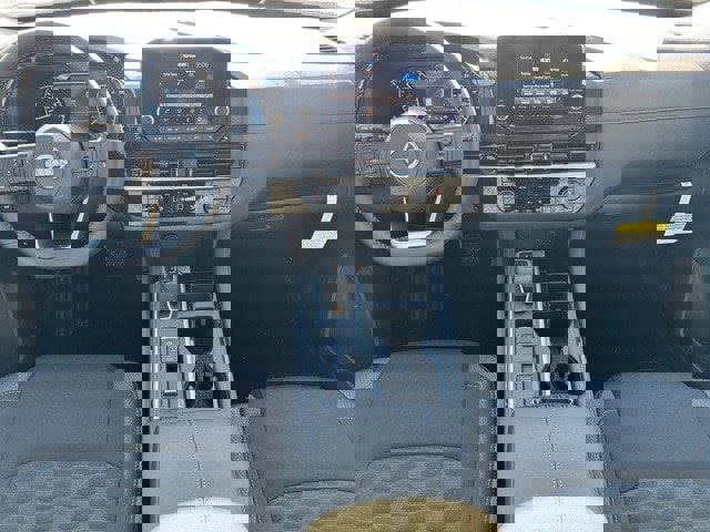 New 2025 Nissan Pathfinder SV image 25