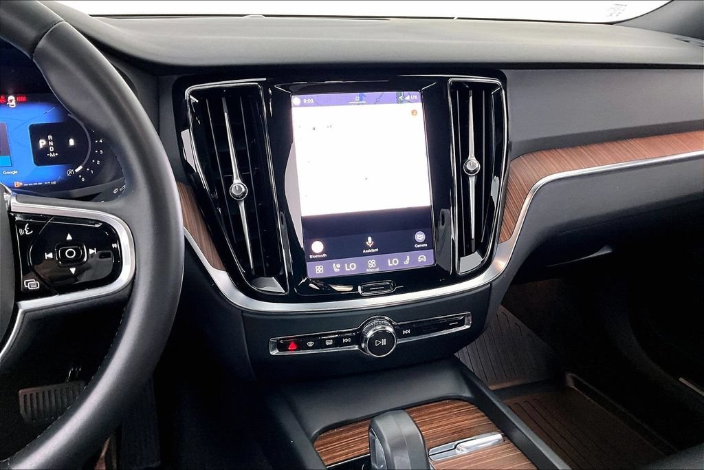 Certified 2023 Volvo S60 B5 Plus w/ Climate Package AWD/4WD image 7