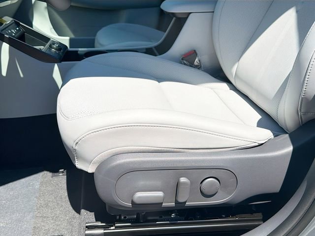 New 2026 Hyundai Kona SEL Premium image 19