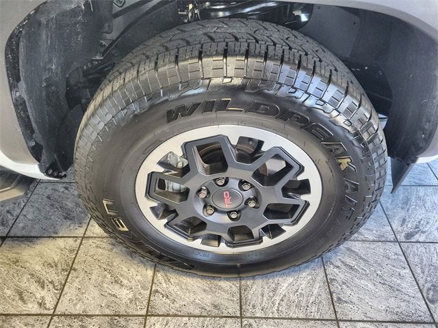 Used 2025 Toyota 4Runner TRD Off-Road image 10