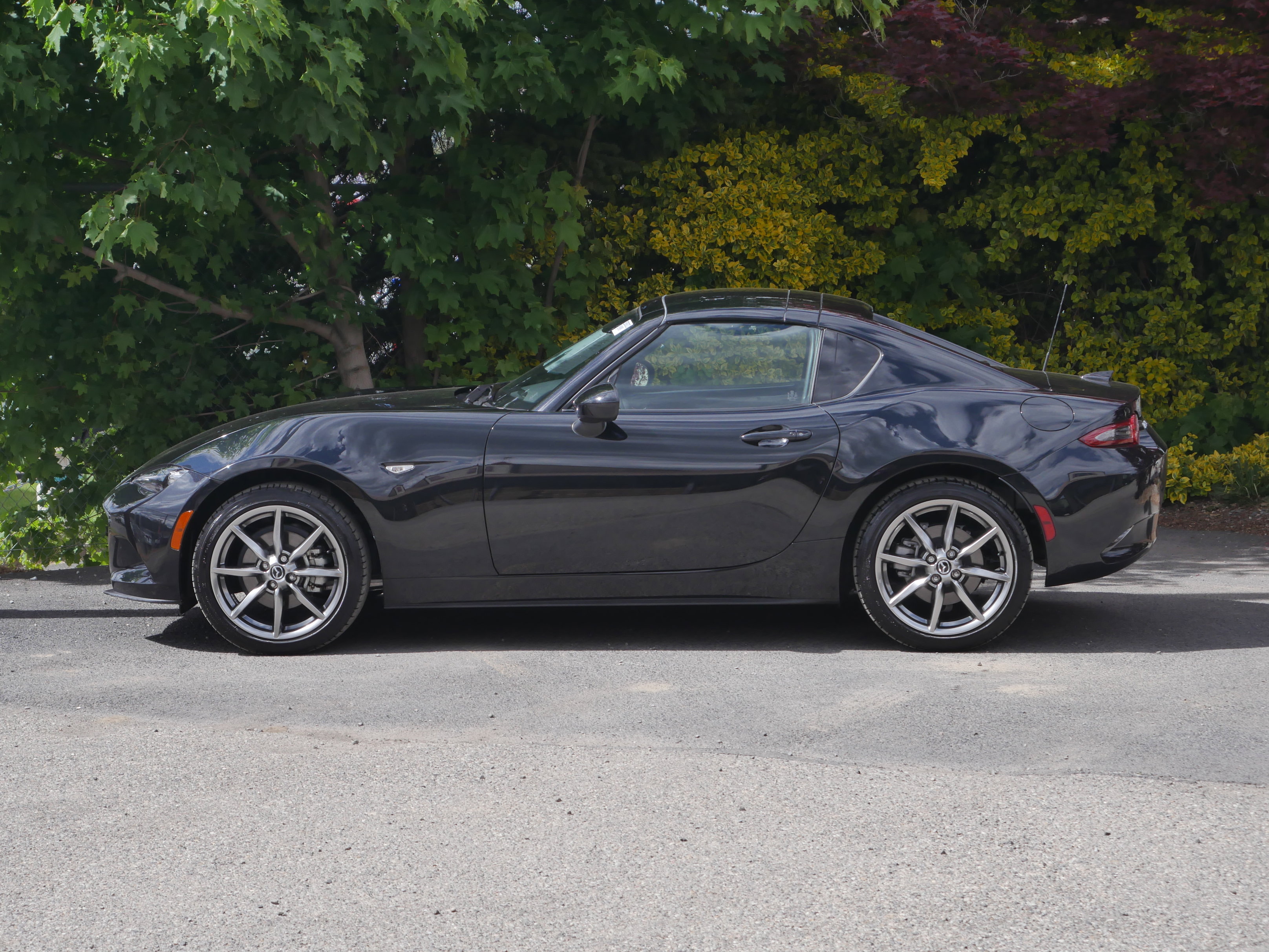 Used 2022 MAZDA MX-5 Miata RF Grand Touring w/ Weather Package RWD image 15