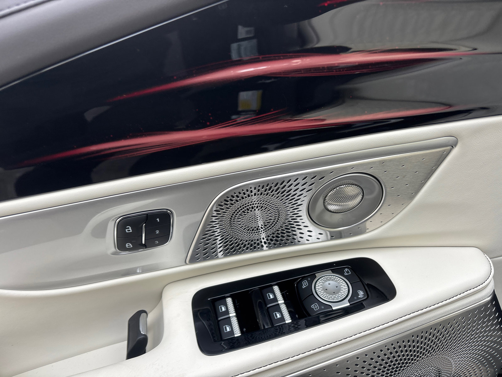 New 2026 Lincoln Nautilus Black Label image 12