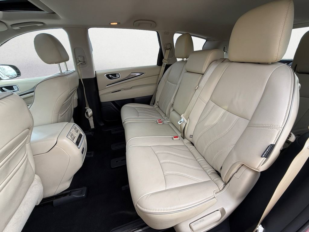 Used 2019 INFINITI QX60 Luxe w/ Essential Package image 13