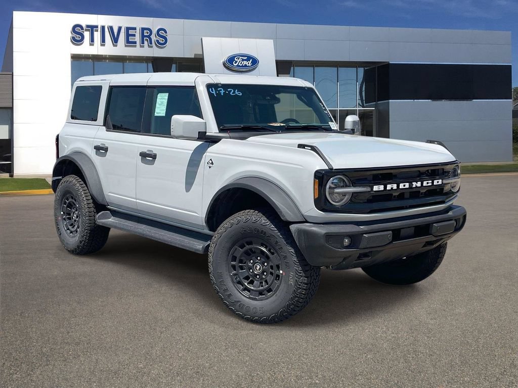 New 2026 Ford Bronco Outer Banks w/ Sasquatch Package