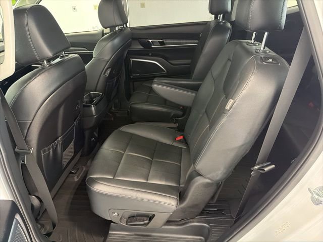 Used 2023 Kia Telluride SX image 27