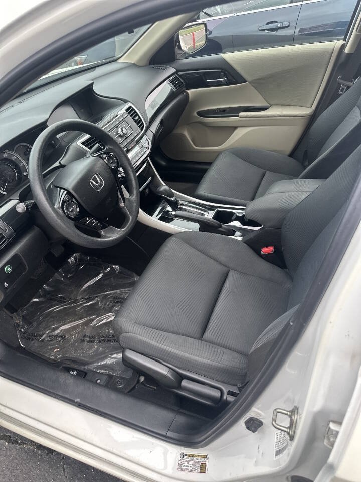 Used 2016 Honda Accord LX image 6