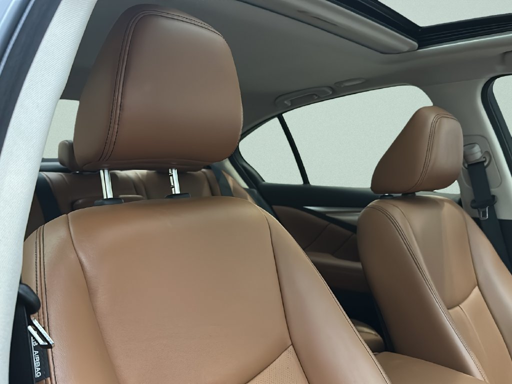 Used 2024 INFINITI Q50 Luxe w/ Cargo Package AWD/4WD image 18